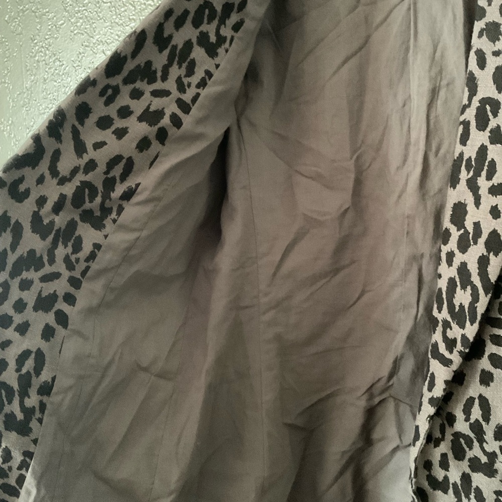 Joie Grey Leopard Print Linen Blazer 2 - Picture 7 of 7